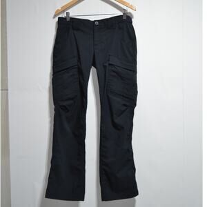 Under Armour Woman's Black Storm Cargo Tactical Pants Size 8